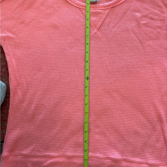 We the free (free people) long sleeve size medium - Picture 6 of 9